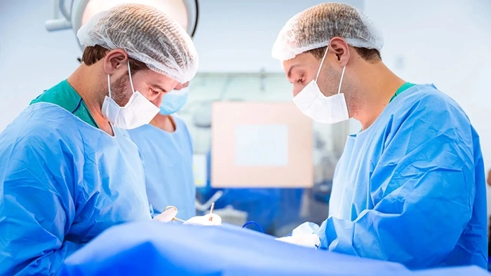 freio curto cirurgia - Cirurgia do Freio Curto: o Guia Completo e Atualizado 2025